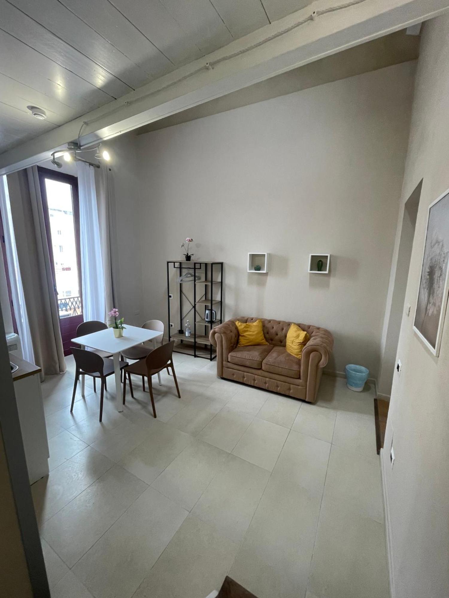 Appartamento Suite Sardinia Holiday Cagliari Eksteriør bilde